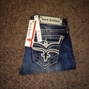 NWT Rock Revival Bermuda Shorts